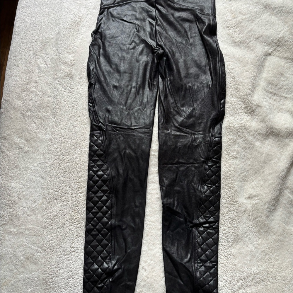 SPANX Women’s Moto Faux Leather Leggings - Picture 9 of 13